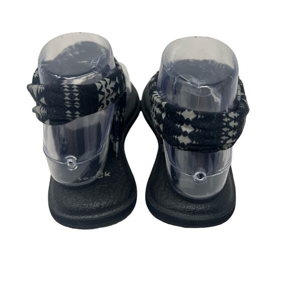 Sanuk Black Gray Geometric Yoga Mat Footbed Slingback Sandals 7 - Picture 4 of 6